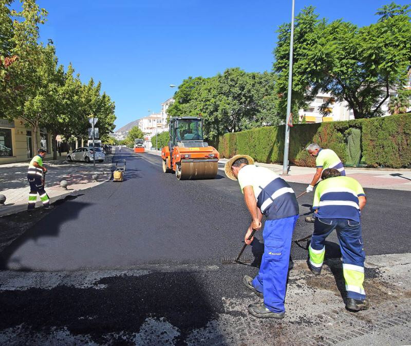 arreglo y el asfaltado de calles de Benalmádena